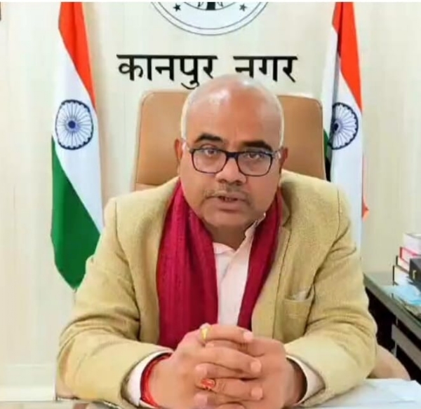 चकबंदी रैंकिंग में कानपुर को प्रदेश में मिला दूसरा स्थान,चकबंदी विभाग को जिलाधिकारी ने दी बधाई चकबंदी रैंकिंग में कानपुर को प्रदेश में मिला दूसरा स्थान,चकबंदी विभाग को जिलाधिकारी ने दी बधाई