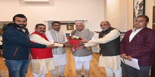 बिहार के राज्यपाल आरिफ मोहम्मद खान का जबलपुर में आत्मीय स्वागत