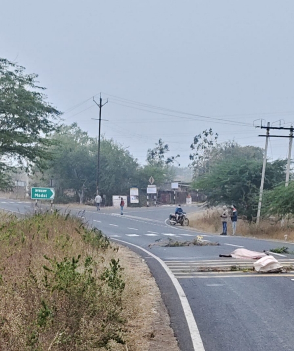 सड़क दुर्घटना सड़क दुर्घटना