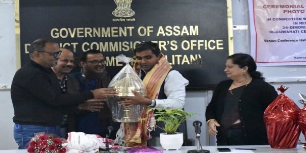 कामरूप (मेट्रो) जिला आयुक्त सुमित सत्तावान की औपचारिक विदाई