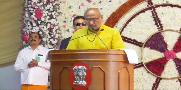 उप राष्ट्रपति सीपी राधाकृष्णन ने तमिलनाडु के सुवर्ण मंदिर का दौरा किया