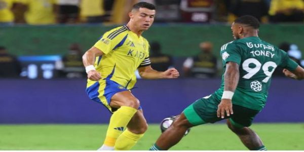 क्रिस्टियानो रोनाल्डो और इवान टोनी क्रिस्टियानो रोनाल्डो और इवान टोनी