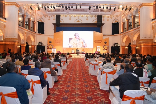 भोपाल में राष्ट्रीय स्वयंसेवक संघ द्वारा आयोजित सामाजिक सद्भाव बैठक संपन्न भोपाल में राष्ट्रीय स्वयंसेवक संघ द्वारा आयोजित सामाजिक सद्भाव बैठक संपन्न