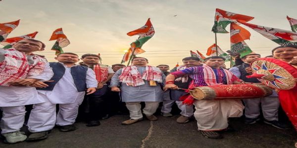 गौरव गोगोई ने दबका में ‘समुदाय बचाओ, ज़मीन बचाओ’ पदयात्रा में लिया हिस्सा