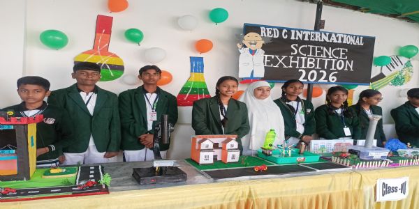 रेड सी इंटरनेशनल स्कू्ल में साइंस एग्जि‍बिशन आयोजित