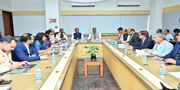 रोजगार, स्वावलंबी युक्त ग्राम पंचायत बनाना हमारा लक्ष्य : शिवराज सिंह