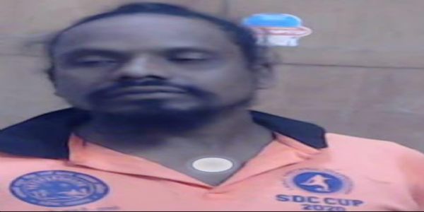 अवैध हथियार और उग्रवाद से संबंध रखने पर दोषी को 10 साल की सजा