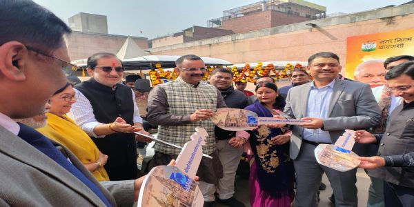 वाराणसी में ​मैदागिन से गोदौलिया के बीच अब दौड़ेंगी पांच और गोल्फ कार्ट