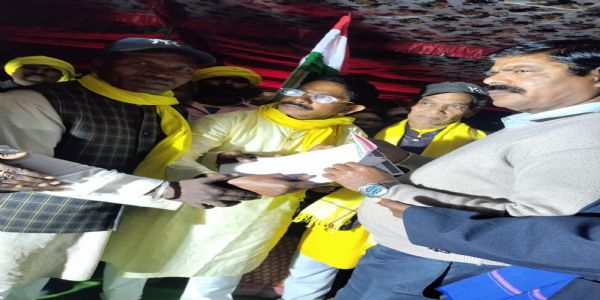 अनूपपुर: अपर नर्मदा परियोजना के विरोध में भारत आदिवासी पार्टी का प्रदर्शन, राष्ट्रपति के नाम सौंपा मांग पत्र