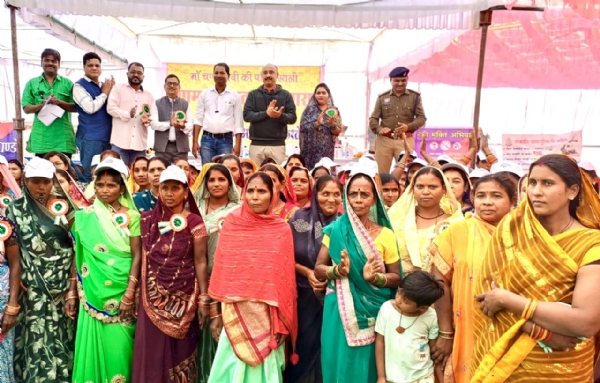 जांजगीर-चांपा में एसपी विजय कुमार पाण्डेय का तूफानी दौरा, स्वच्छता अभियान से लेकर नशा मुक्ति तक दिया सामाजिक संदेश