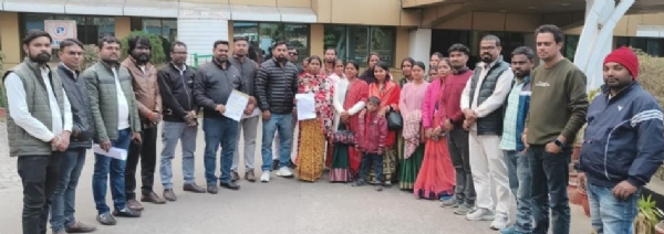 जेएलकेएम ने जीत महतो की मौत पर ज्ञापन सौंपते