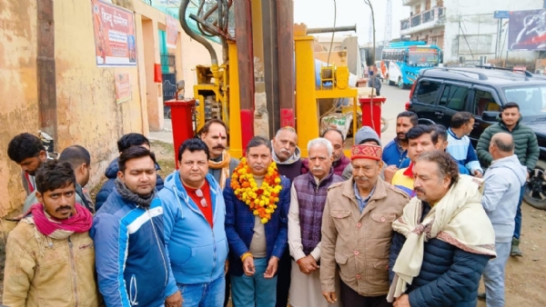 Kathua MLA inspects ongoing works worth Rs 80 lakh, inaugurates borewell