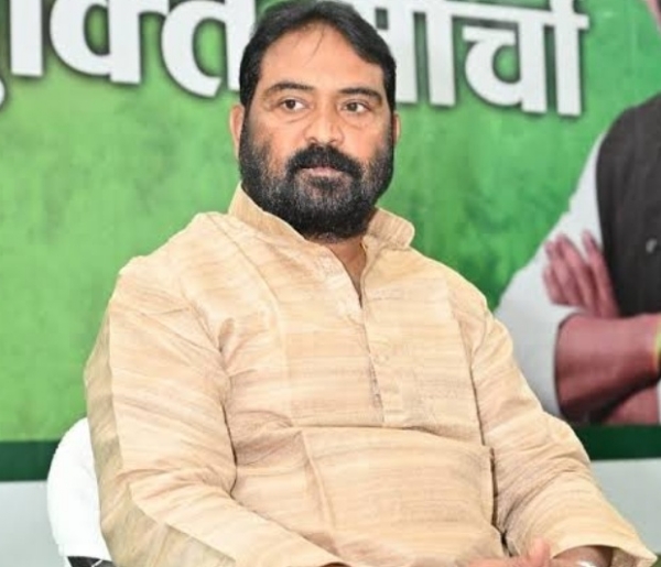 विनोद पांडेय की फाइल फोटो विनोद पांडेय की फाइल फोटो