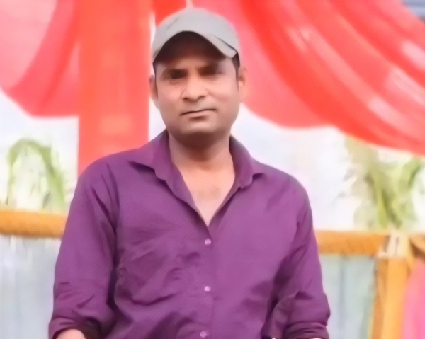 मृतक राजेश कुमार फ़ाइल फ़ोटो