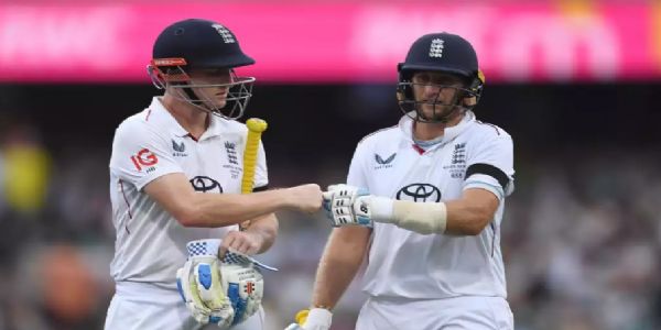 एशेज: बारिश से बाधित सिडनी टेस्ट के पहले दिन रूट–ब्रुक की शानदार साझेदारी से इंग्लैंड संभला