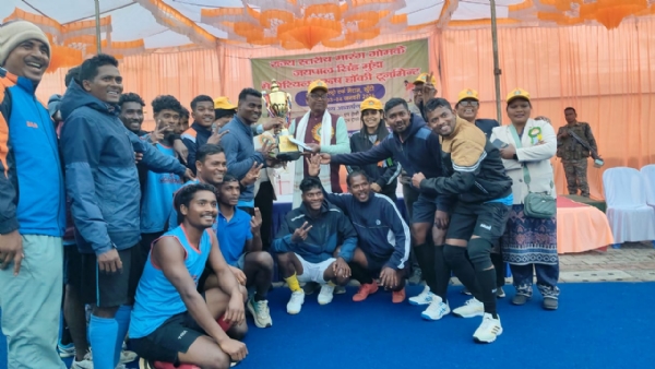 ब्लैक टाइगर ने जीता मारंग गोमके जयपाल सिंह मुंडा मेमोरियल हॉकी टूर्नामेंट ब्लैक टाइगर ने जीता मारंग गोमके जयपाल सिंह मुंडा मेमोरियल हॉकी टूर्नामेंट