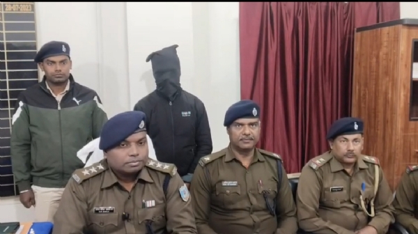 प्रेस कॉन्फ्रेंस के दृश्य