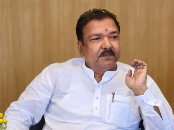 राज्यमंत्री दिलीप जायसवाल