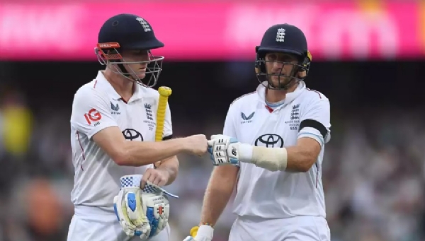 हैरी ब्रूक और जो रूट