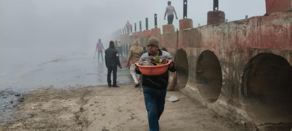 घने कोहरे में भी नहीं रूका शिवना शुद्धिकरण अभियान