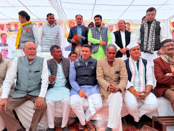 ‘बूथ चलो, गाँव चलो’ अभियान से कांग्रेस संगठन को मिली नई मजबूती– जीतू पटवारी ‘बूथ चलो, गाँव चलो’ अभियान से कांग्रेस संगठन को मिली नई मजबूती– जीतू पटवारी