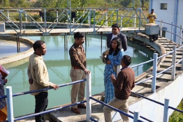 Seoni: Collector-SP in strict action mode, surprise inspection of water and sanitation system