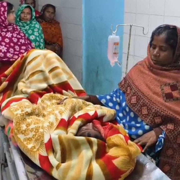 अस्पताल में नाबालिग अस्पताल में नाबालिग