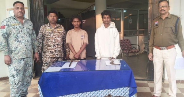 दो अलग अलग मामलो में तलवारनुमा हथियार एवं धारदार बन्डा के साथ 2 आरोपित गिरफ्तार