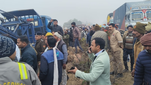 कन्नौज:- कोहरे का कहर सड़क हादसे में दो की मौत