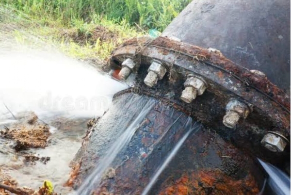 तोड़ने वाले पर लगाया 20 हजार का जुर्माना