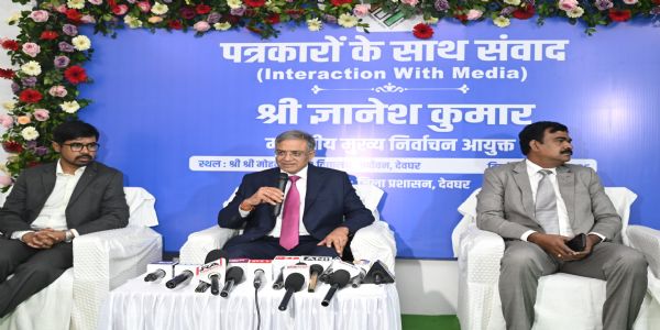 कोई भी पात्र भारतीय, मतदाता सूची से न छुटे : मुख्य चुनाव आयुक्त