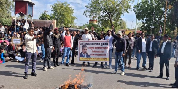 जोधपुर में ट्रंप का पुतला फूंका : अमेरिकन साम्राज्यवाद के खिलाफ गुस्सा