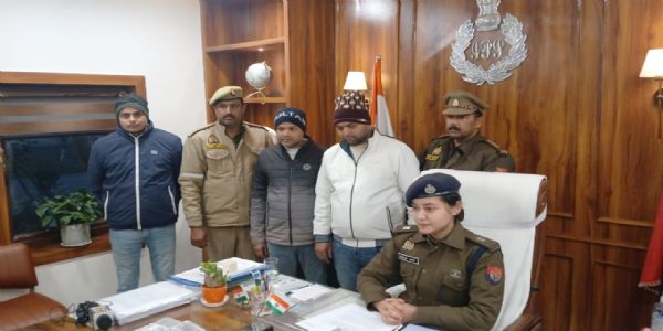 ट्रेडिंग फर्मों की आड़ में हवाला नेटवर्क का भंडाफोड़, दो आरोपित गिरफ्तार