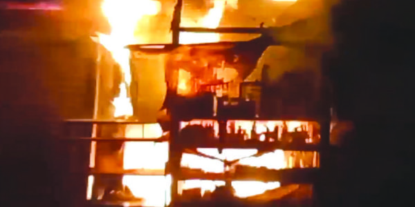 आग लगने से ललतारो पुल की सात दुकानें जलीं, लाखों का नुकसान