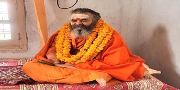 बाबर के नाम पर मस्जिद का निर्माण बर्दाश्त नहीं : स्वामी नरेंद्रानंद सरस्वती