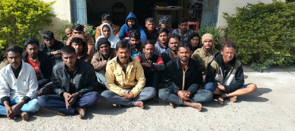 एरिया डोमिनेशन के तहत पुलिस द्वारा की गई कार्यवाही