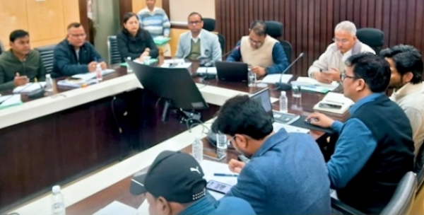 प्रशिक्षण के दौरान प्राधिकरण के अधिकारी कर्मचारी