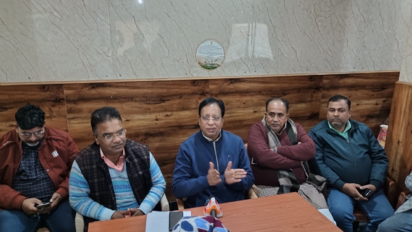 मनरेगा का नाम बदलकर हुआ (VB -G RAM G) और बना नया कानून- एमपी डॉ जायसवाल मनरेगा का नाम बदलकर हुआ (VB -G RAM G) और बना नया कानून- एमपी डॉ जायसवाल