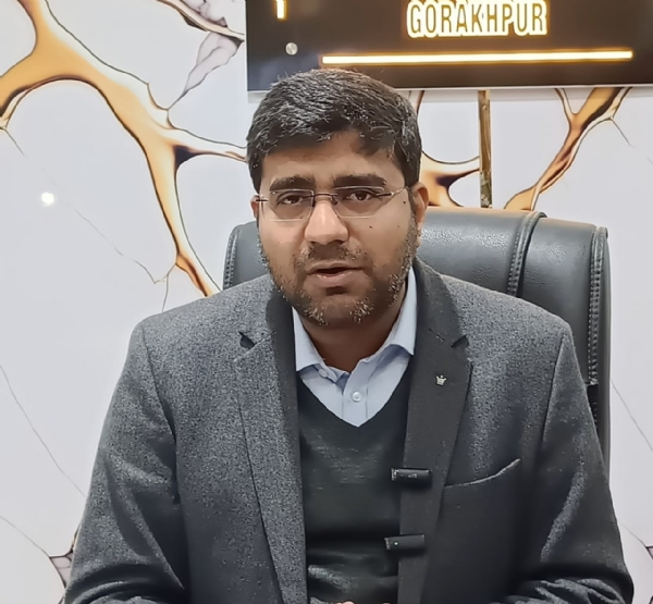 *13 प्रपत्रों में से किसी एक के साथ निवास साक्ष्य देकर जुड़ सकेगा नाम – डीएम* *13 प्रपत्रों में से किसी एक के साथ निवास साक्ष्य देकर जुड़ सकेगा नाम – डीएम*