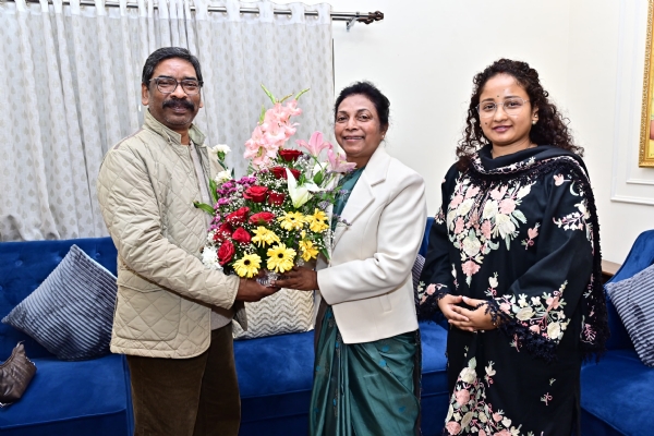 मुख्यमंत्री सहित विधायक