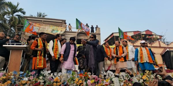 डानकुनी में भाजपा की परिवर्तन संकल्प सभा, मिथुन चक्रवर्ती का ममता सरकार पर तीखा हमला