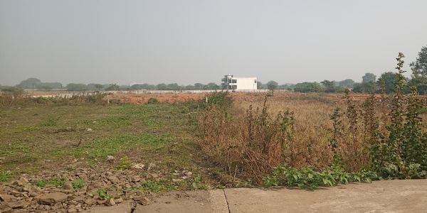 जबलपुरः अवैध कॉलोनी निर्माण करने वाले बिल्डर के खिलाफ पुलिस ने दर्ज की एफआईआर