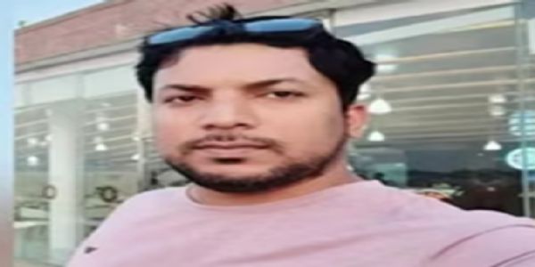 इस बार किराना दुकानदार शरत चक्रवर्ती मणि को बनाया गया। फोटो - इंटरनेट मीडिया