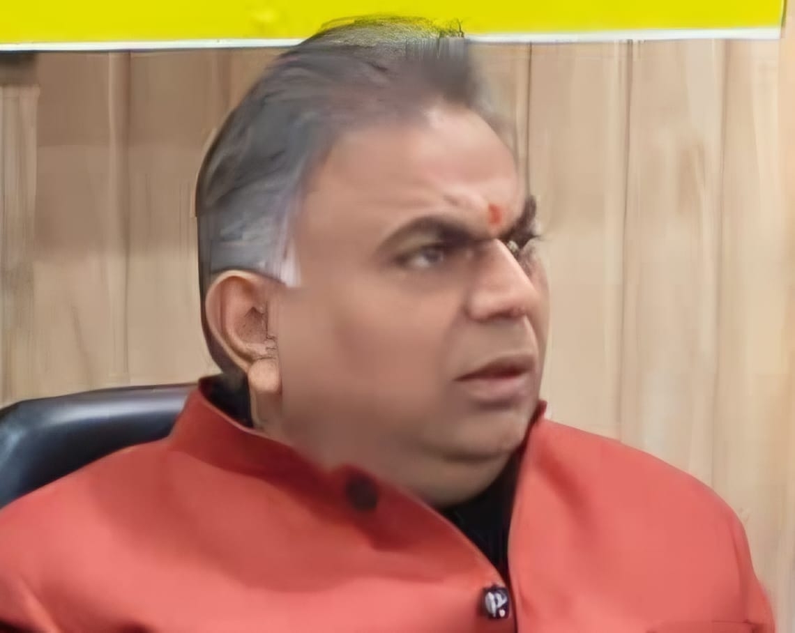 गंगा सभा अध्यक्ष नितिन गौतम गंगा सभा अध्यक्ष नितिन गौतम