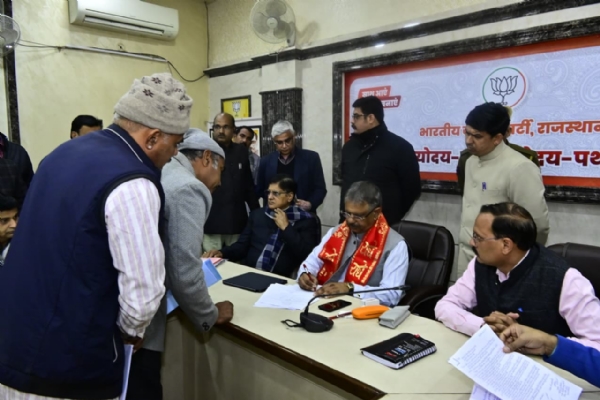 कार्यकर्ता सुनवाई में आने वाले परिवादों के निस्तारण के लिए की जा रही है कार्यवाही: गजेंद्र सिंह खींवसर