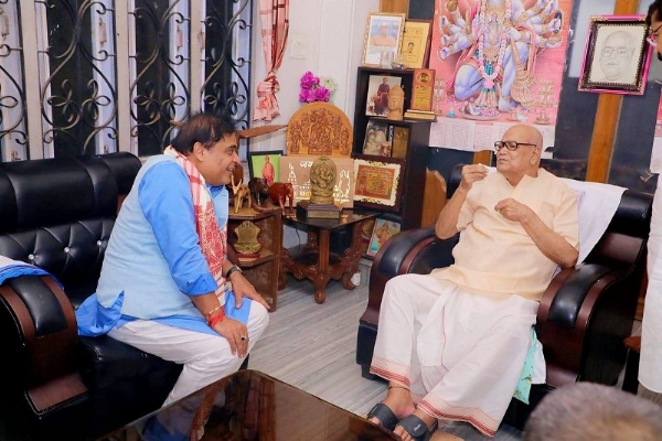 मुख्यमंत्री डॉ हिमंत बिस्व सरमा द्वारा साझा तस्वीर।