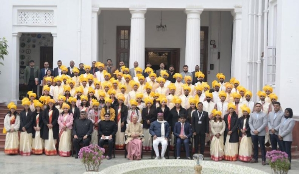 विकसित भारत यंग लीडर्स डायलॉग के प्रतिभागियों के साथ राज्यपाल आनंदीबेन पटेल विकसित भारत यंग लीडर्स डायलॉग के प्रतिभागियों के साथ राज्यपाल आनंदीबेन पटेल