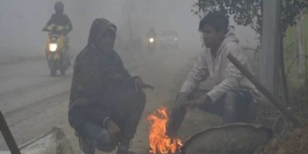 शीतलहर की चपेट में दक्षिण बंगाल, झाड़ग्राम और मेदिनीपुर में पारा आठ डिग्री के नीचे पहुंचा