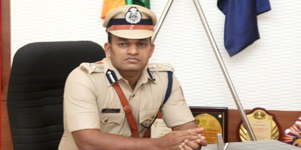 हुबली में महिला को निर्वस्त्र कर पीटने के आरोपाें पर पुलिस आयुक्त ने दी सफाई