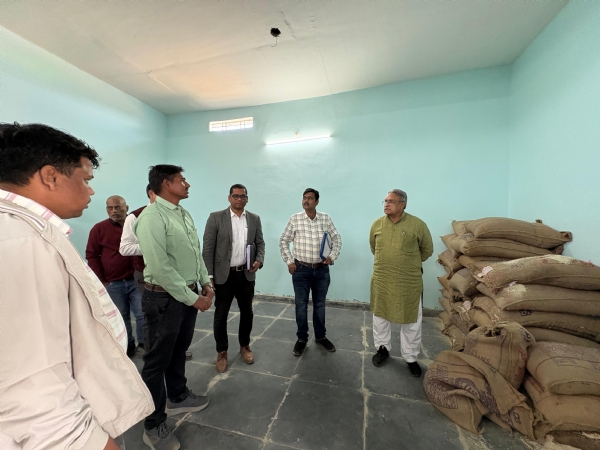 राज्य खाद्य आयोग अध्यक्ष संदीप शर्मा ने कोरबा में जनकल्याणकारी योजनाओं की समीक्षा, अनियमितताओं पर कार्रवाई के निर्देश